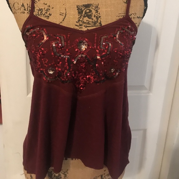 Hollister Red Sequin Tank Top size XS - Picture 4 of 7